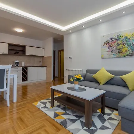 Bora Bora Apartmani Zlatibor Exterior photo