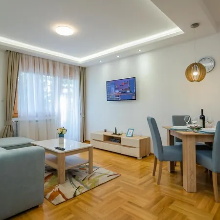 Bora Bora Apartmani Zlatibor Exterior photo